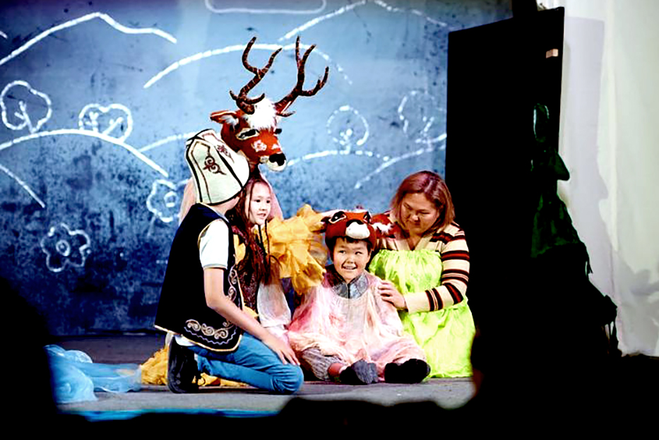 Theater is a powerful way to include children living with disability in education and enhance their learning. Photo: Larisa Kutznetsova 